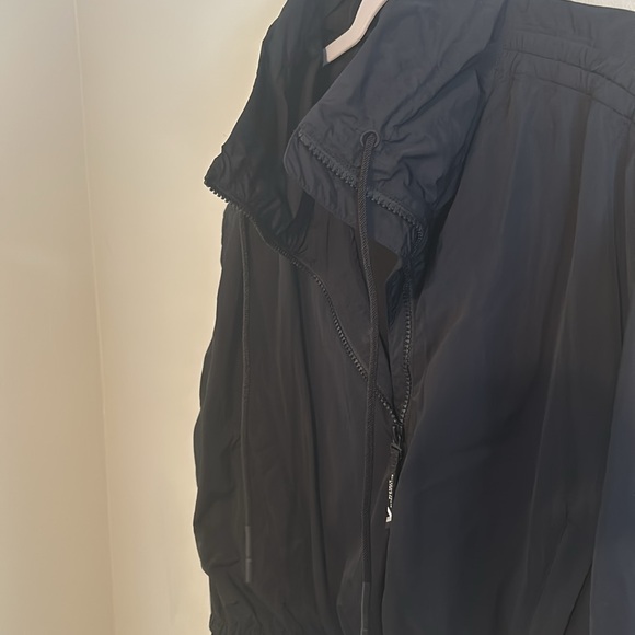 Allison Felix x Athleta Cropped Jacket - Picture 6 of 8